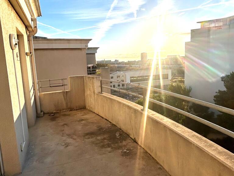 SANS FRAIS D'AGENCE - T2 - La Capelette (13010) — photo 1