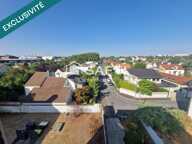 Beau séjour avec balcon, salle d'eau refaite — photo 4