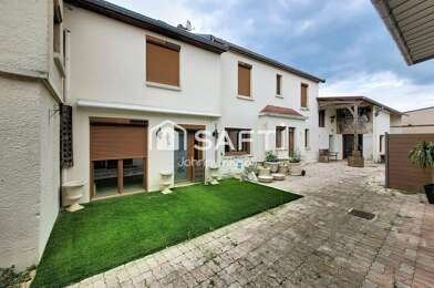Maison 7 pièces 500000 €