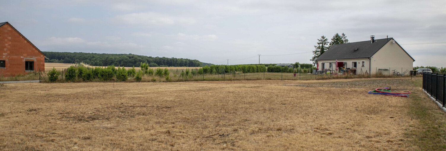 Terrain  1309 m² à vendre à Brécy (18220)