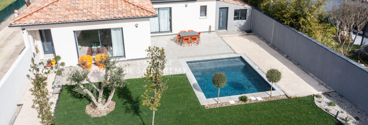 Maison  109 m² à vendre à Saint-Étienne-du-Grès (13103)