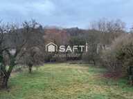 Immeuble composé de 2 appartements et une celleule commerciale. — photo 2
