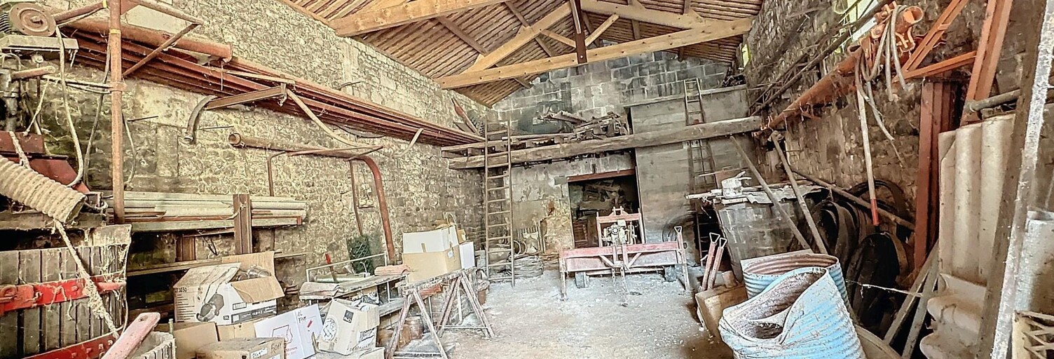 Garage  445 m² à vendre à Bouteville (16120)