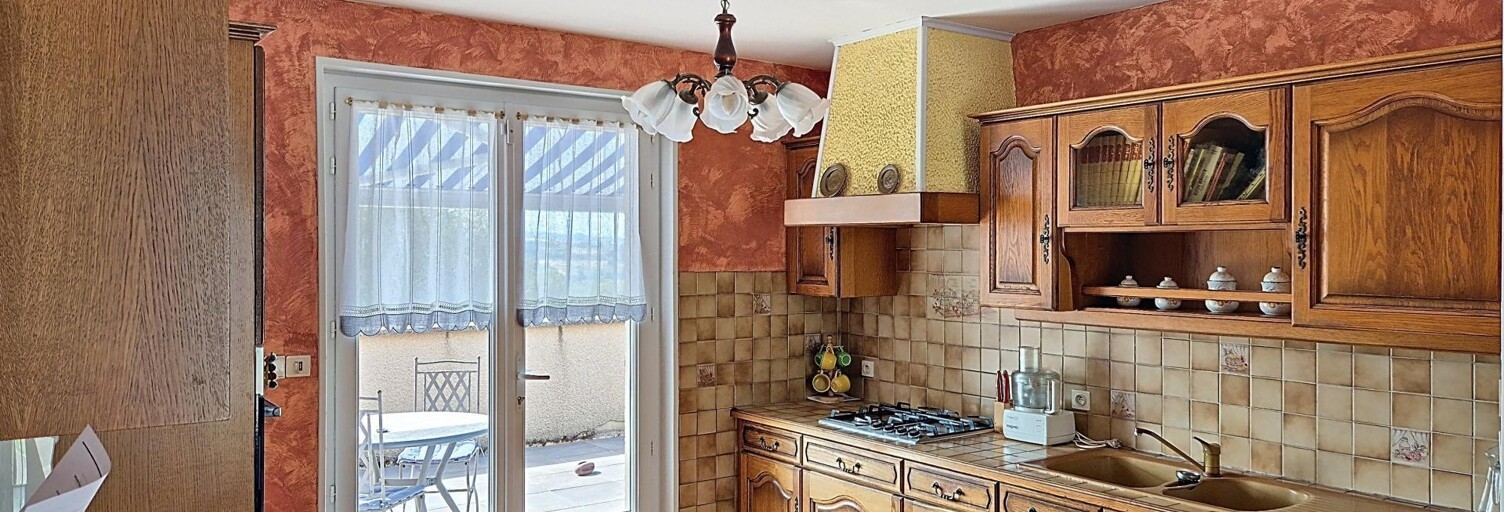 Maison 4 Pièces 96 m² à vendre à Meys (69610)