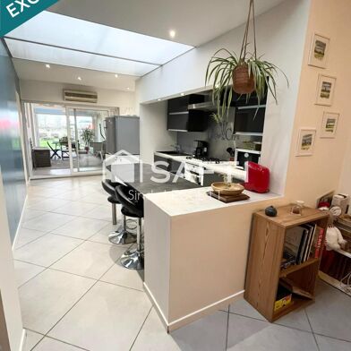 Maison 7 pièces 240000 €