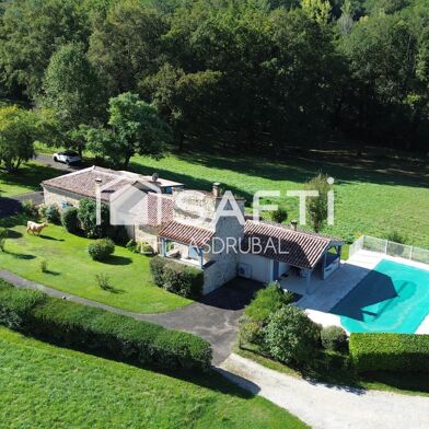 Maison 6 pièces 499000 €