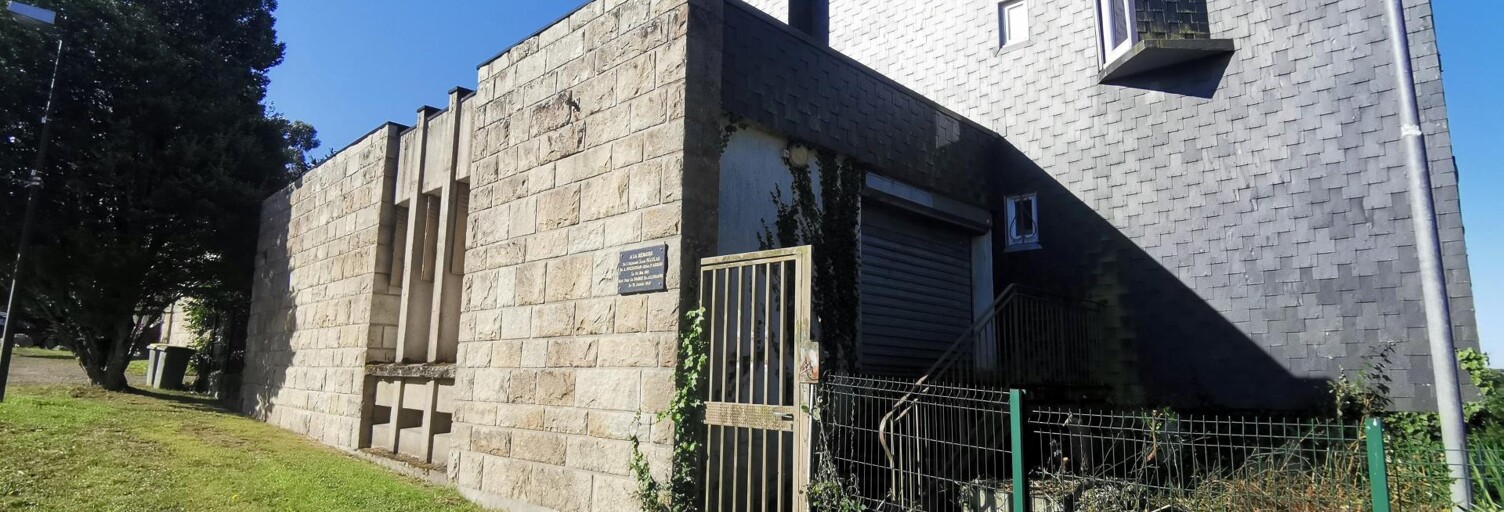 Immeuble  500 m² à vendre à La Roche-Jaudy (22450)