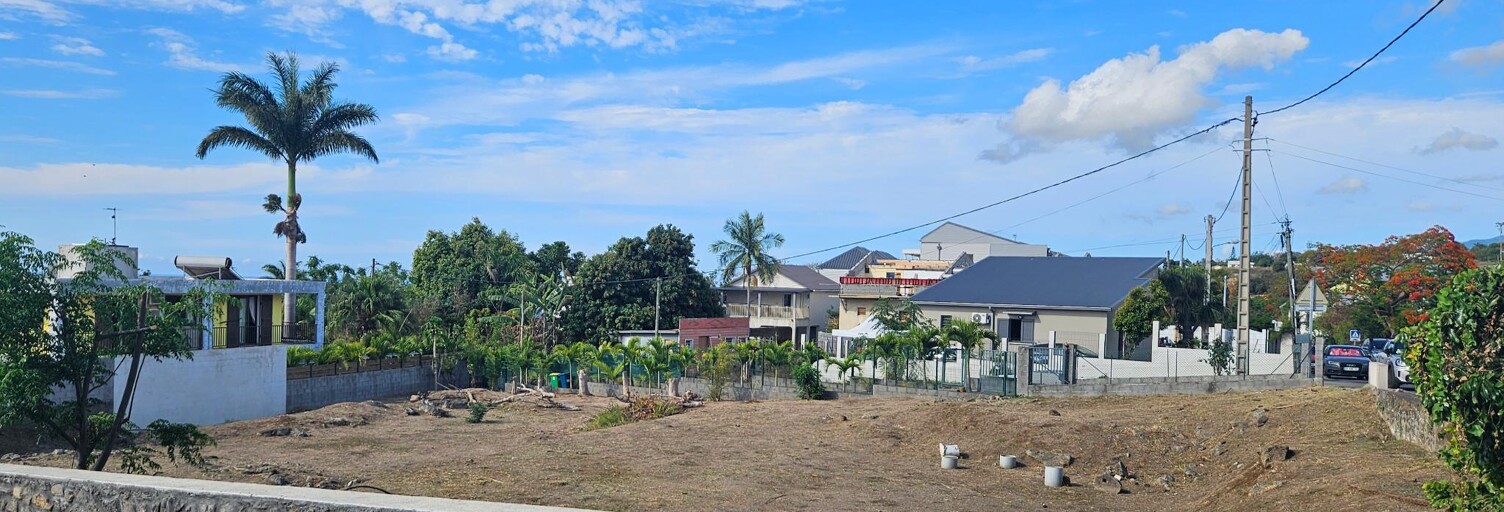 Terrain   m² à vendre à Saint-Paul (97435)