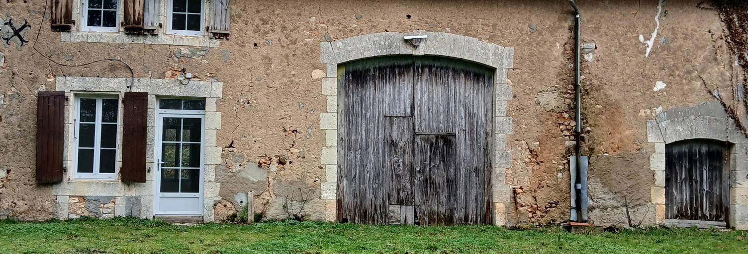 Maison 3 Pièces 69 m² à vendre à Les Pins (16260)