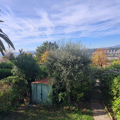 Appartement 4 pièces 497800 €