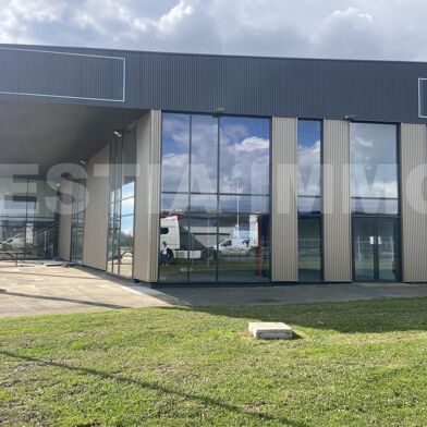 Commerce  352800 €