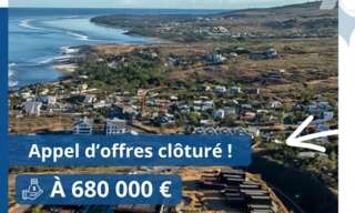 Terrain   m² à vendre à Les Trois-Bassins (97426)