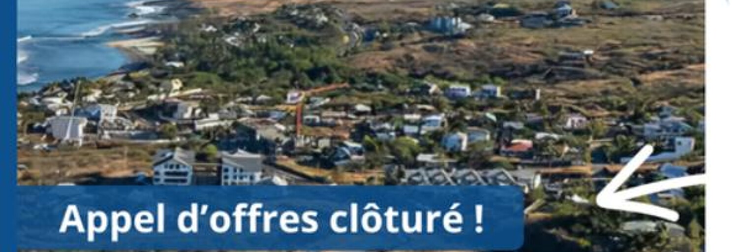 Terrain   m² à vendre à Les Trois-Bassins (97426)