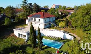 Maison 8 Pièces 282 m² à vendre à Dommartin (69380)