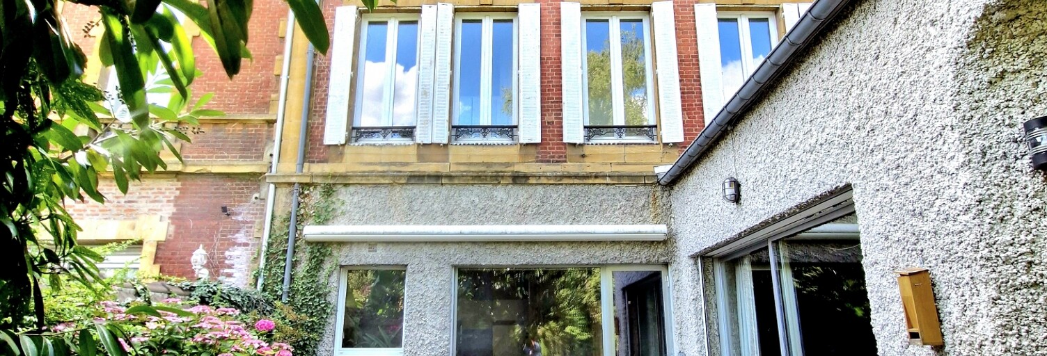 Maison 11 Pièces 260 m² à vendre à Charleville-Mézières (08000)