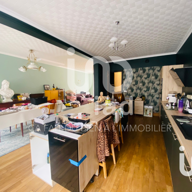 Immeuble  219000 €