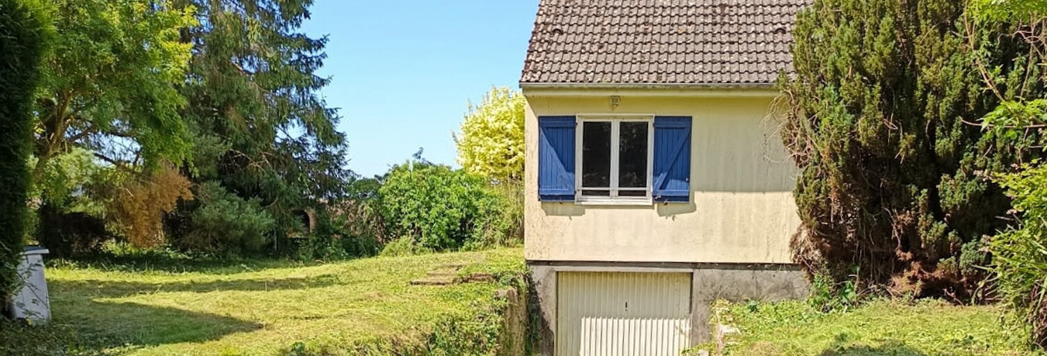 Maison 7 Pièces 105 m² à vendre à Treis-Sants-en-Ouche (27300)