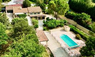 Maison 8 Pièces 217 m² à vendre à Vacqueyras (84190)