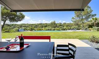 Maison 5 Pièces 300 m² à vendre à Nîmes (30900)