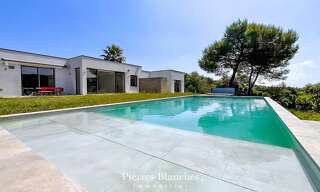 Maison 5 Pièces 300 m² à vendre à Nîmes (30900)