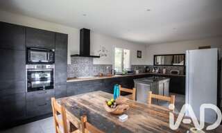 Maison 6 Pièces 204 m² à vendre à Cubjac-Auvézère-Val d'Ans (24640)