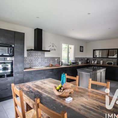 Maison 6 pièces 395000 €