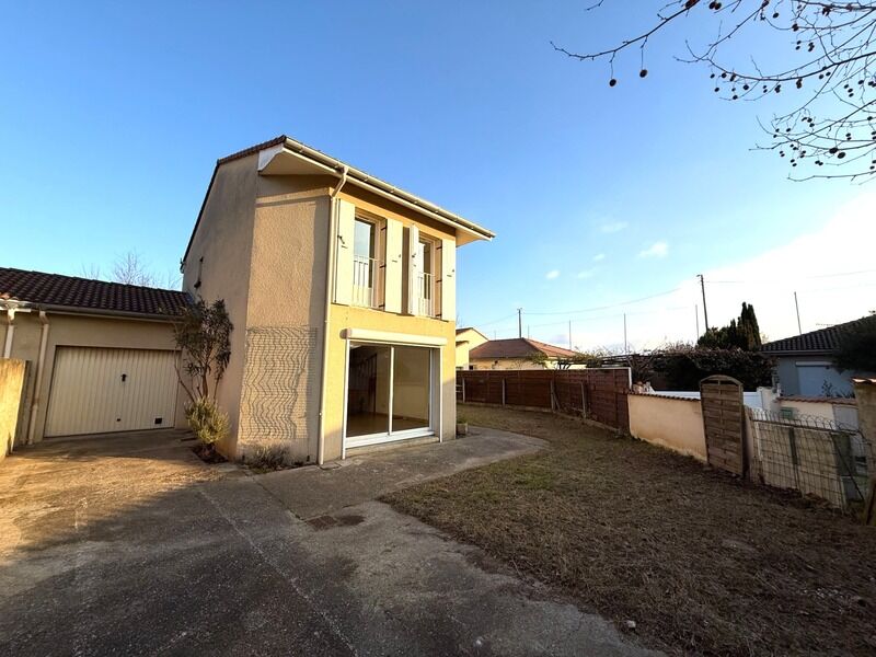 Villa / Maison  T4 à vendre Romans-sur-Isère 26100