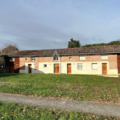 Appartement 3 pièces 749 €