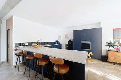 Maison 5 pièces 560100 €