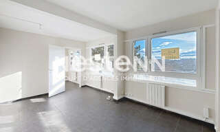 Commerce 3 Pièces 49 m² à vendre à Bron (69500)