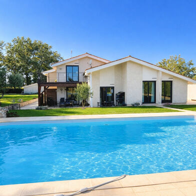 Maison 6 pièces 499000 €