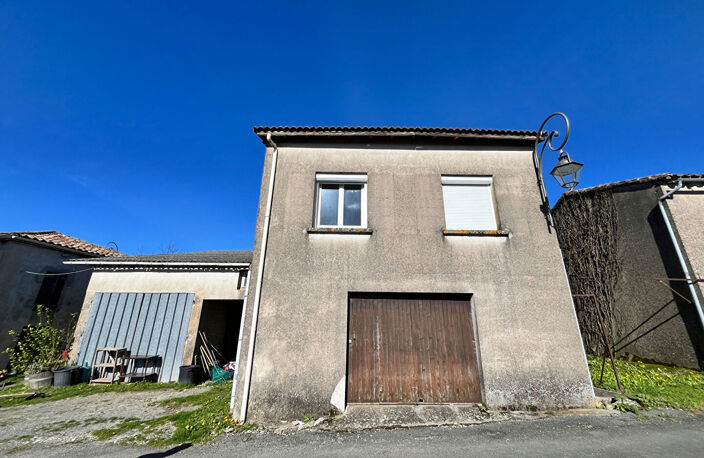 Maisons de village avec dépendances et terrain constructible — photo 4