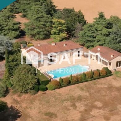 Maison 10 pièces 400000 €