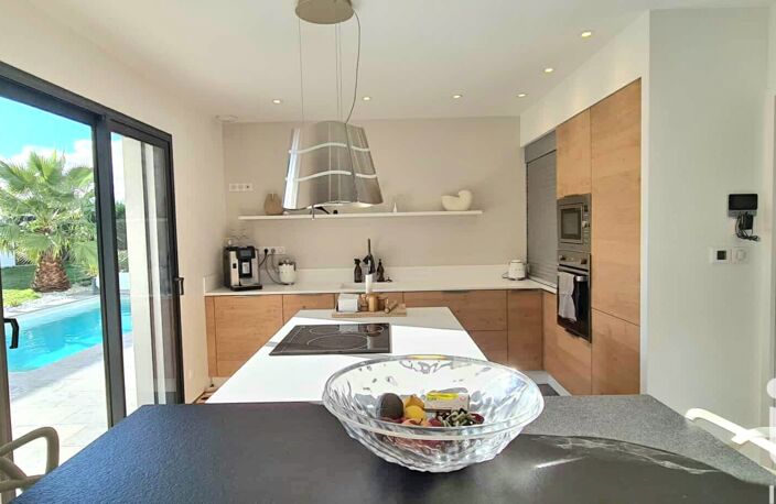 Vente Maison/villa 6 pièces — photo 3