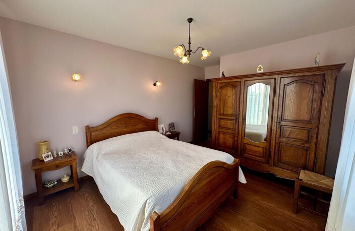 Maison de 123m² avec sous-sol sur un terrain arboré de 3100m² — photo 4