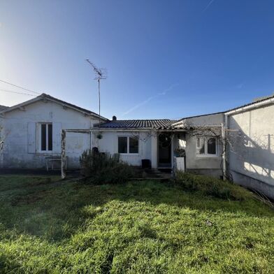 Maison 4 pièces 890 €