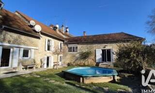 Maison 17 Pièces 400 m² à vendre à Voiteur (39210)