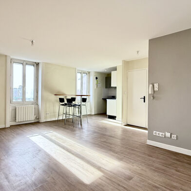 Appartement 2 pièces 850 €