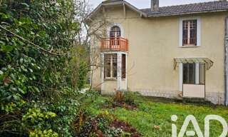 Maison 5 Pièces 111 m² à vendre à Rochechouart (87600)