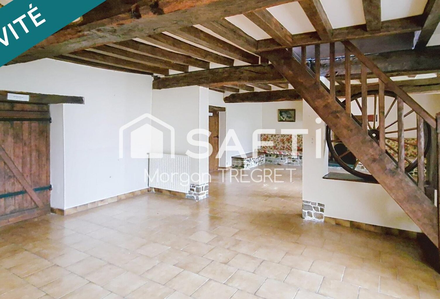 Longère en pierres T8 213 m² — photo 1