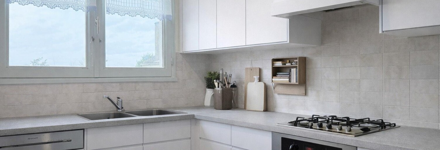 Maison 5 Pièces 114 m² à vendre à Saint-Jean-du-Bois (72430)