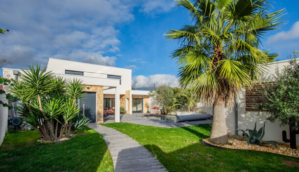 Villa / Maison 8 pièces  à vendre Royan 17200