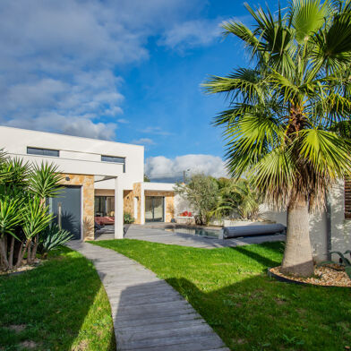 Maison 8 pièces 849000 €