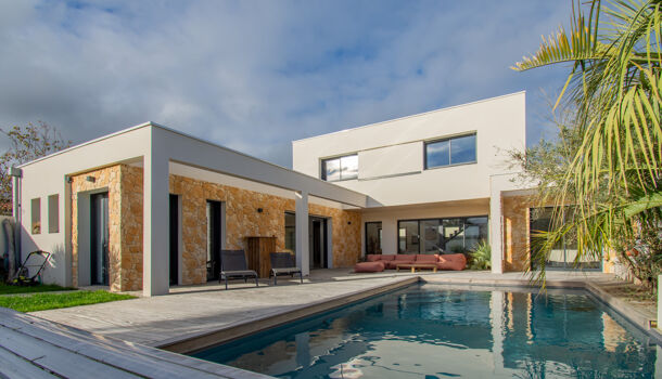 Villa / Maison 8 pièces  à vendre Royan 17200