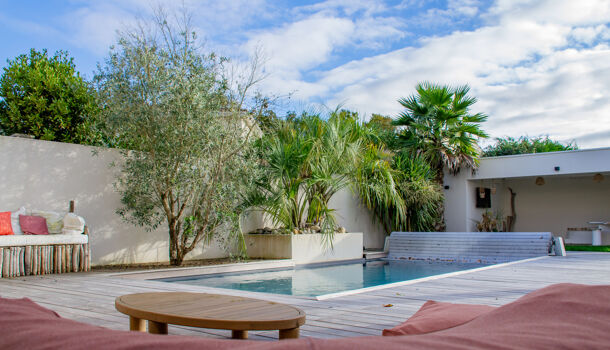 Villa / Maison 8 pièces  à vendre Royan 17200