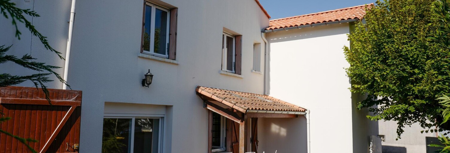 Maison 8 Pièces 171 m² à vendre à Fors (79230)