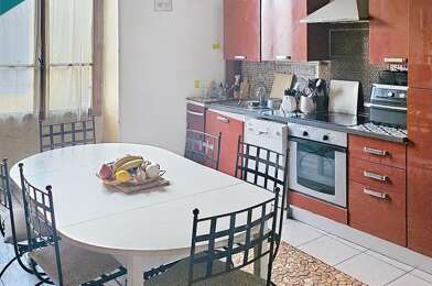 Appartement 6 pièces 92000 €