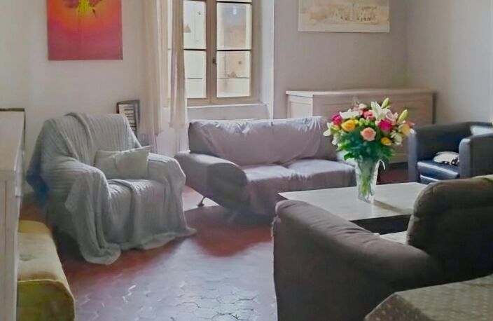A vendre : Appartement spacieux sur 3 niveaux — photo 3