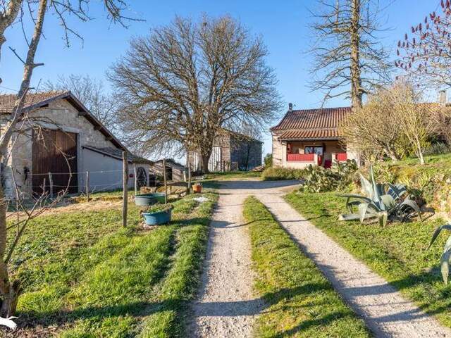 Corps de Ferme de 5 pièces principales — photo du bien