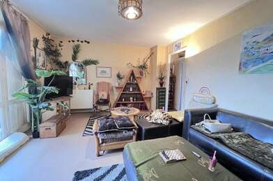 Appartement 4 pièces 77420 €